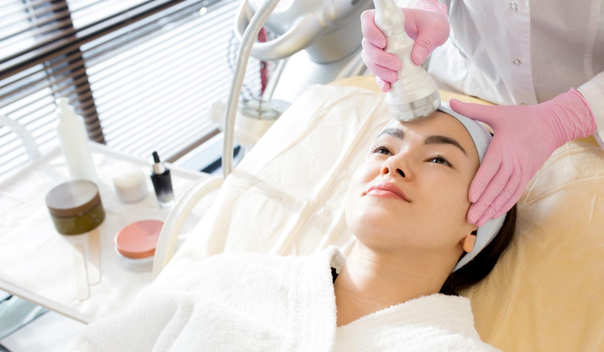 La Clínica Obesidad y Envejecimiento: Rejuvenecimiento facial si vives en Santander