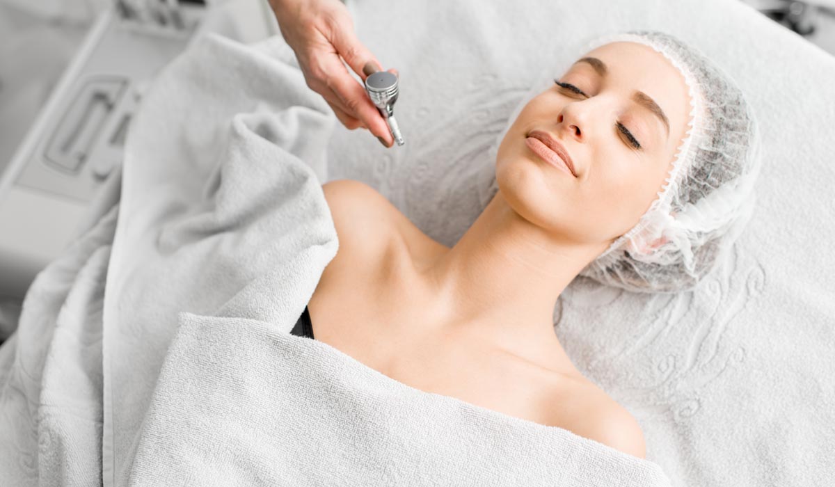 Dr. Gabriel Cubillos: Rejuvenecimiento facial si vives en Barranquilla